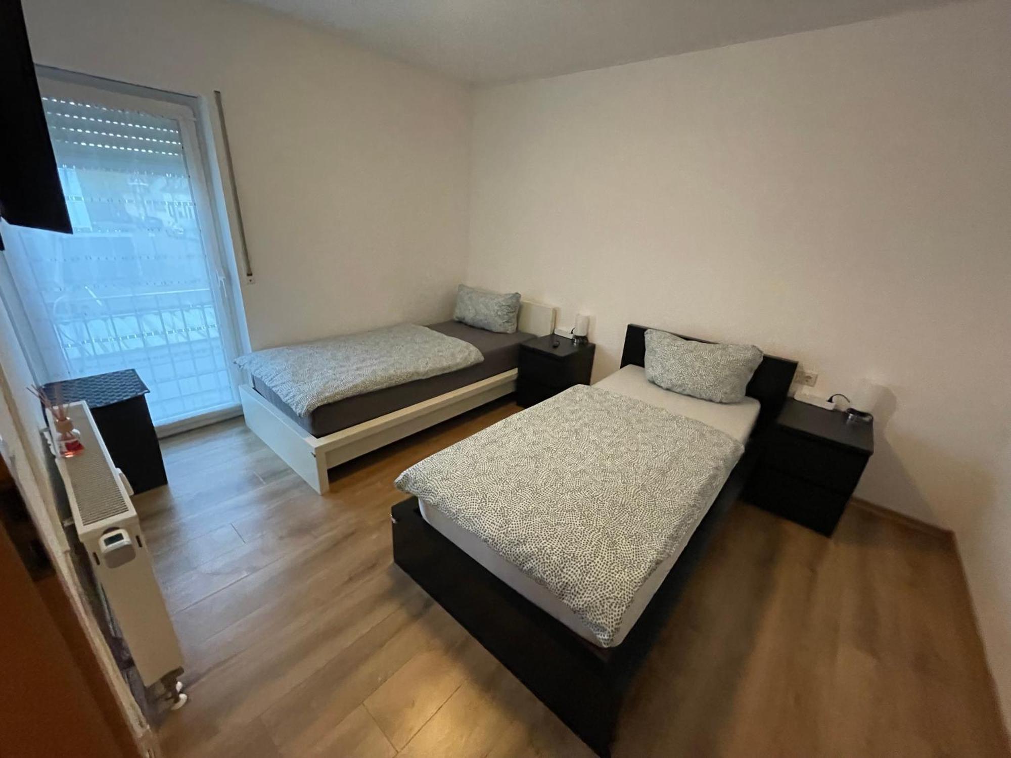 Ferienwohnung Mit 2 Zimmer, Kueche, Bad, In Saarbrücken Exterior foto