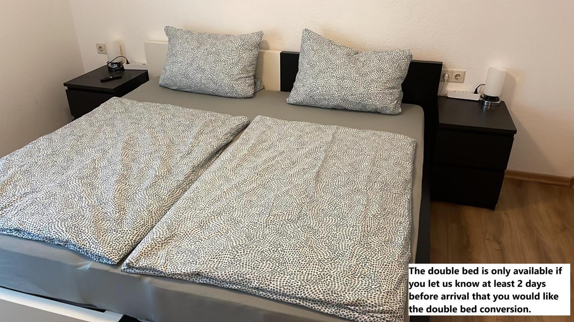 Ferienwohnung Mit 2 Zimmer, Kueche, Bad, In Saarbrücken Exterior foto